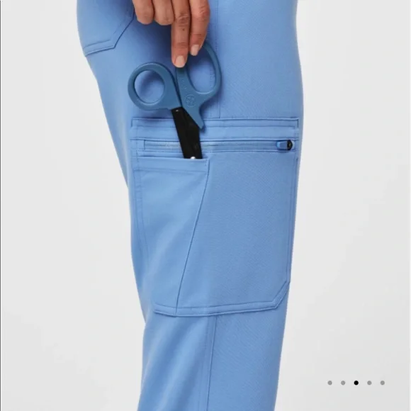 High Waisted Yola™ Skinny Scrub Pants 2.0 - Picture 4 of 5